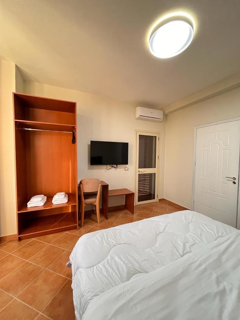 Belix Hotel Apartments, Near The Beach Durres Exterior photo