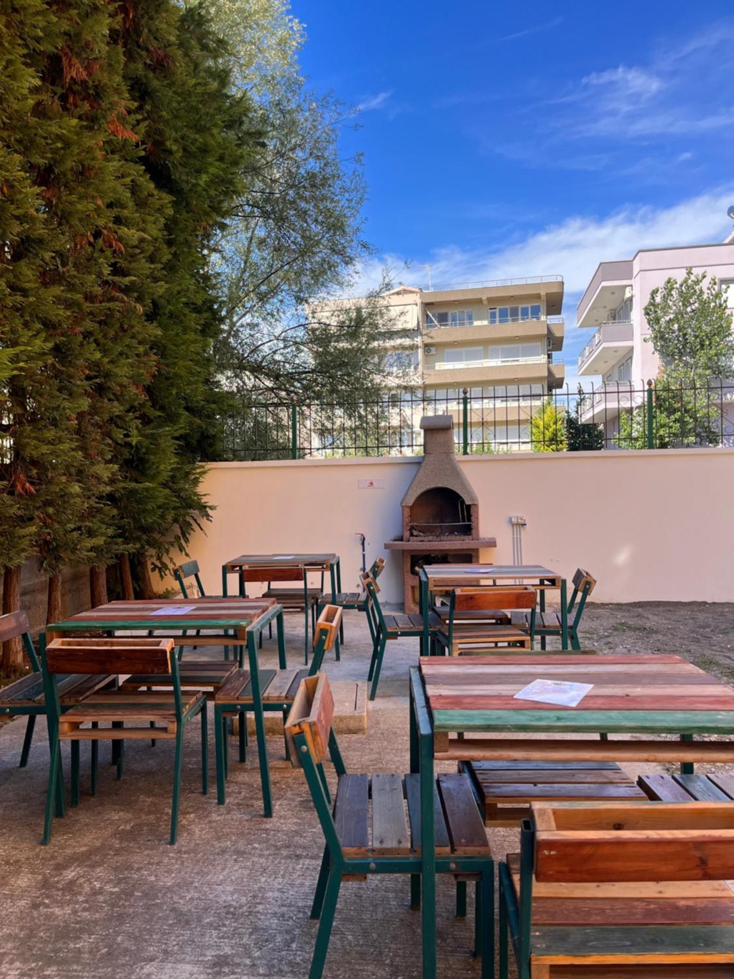 Belix Hotel Apartments, Near The Beach Durres Exterior photo
